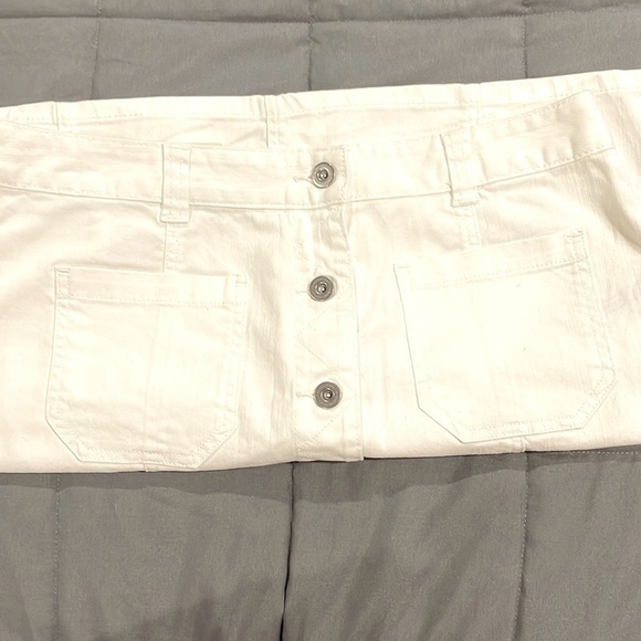 Tommy Hilfiger Skirt Button Front NWT - Picture 2 of 3